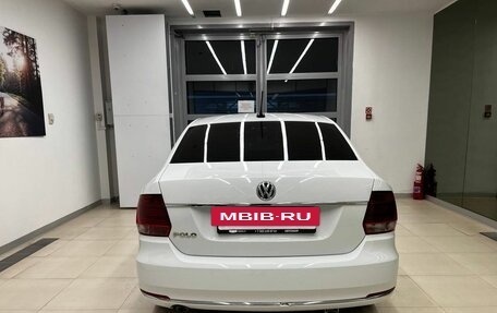 Volkswagen Polo VI (EU Market), 2017 год, 1 100 000 рублей, 6 фотография