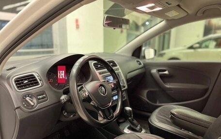 Volkswagen Polo VI (EU Market), 2017 год, 1 100 000 рублей, 9 фотография