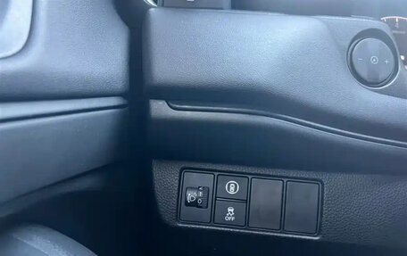 Honda Vezel, 2023 год, 1 721 027 рублей, 8 фотография