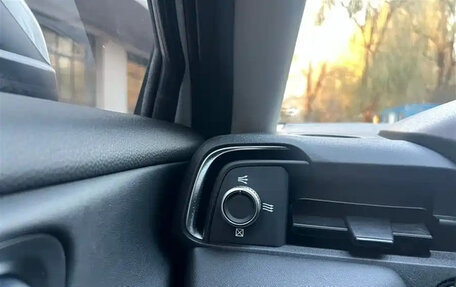 Honda Vezel, 2023 год, 1 721 027 рублей, 9 фотография