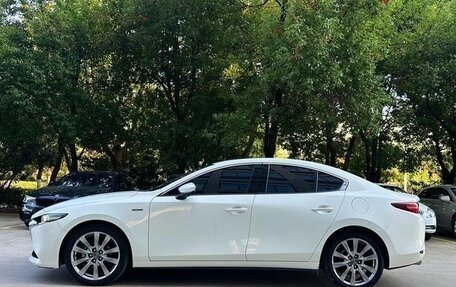 Mazda 3, 2021 год, 1 565 000 рублей, 2 фотография