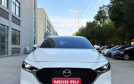 Mazda 3, 2021 год, 1 565 000 рублей, 4 фотография