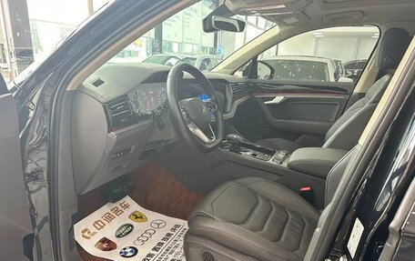 Volkswagen Touareg III, 2021 год, 4 850 000 рублей, 5 фотография