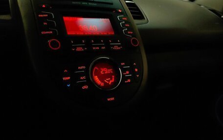 KIA Soul I рестайлинг, 2013 год, 884 000 рублей, 12 фотография