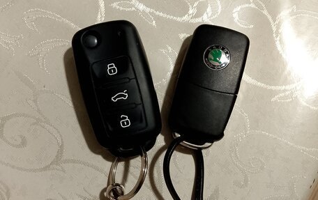 Skoda Fabia II, 2009 год, 500 000 рублей, 30 фотография