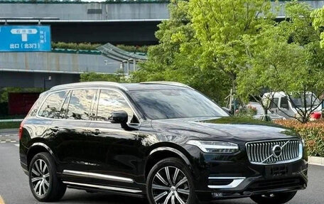 Volvo XC90 II рестайлинг, 2022 год, 4 300 000 рублей, 3 фотография