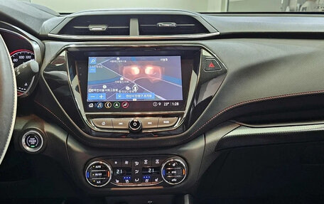 Chevrolet TrailBlazer, 2022 год, 1 440 300 рублей, 6 фотография