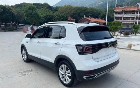 Volkswagen T-Cross I, 2021 год, 1 550 000 рублей, 6 фотография