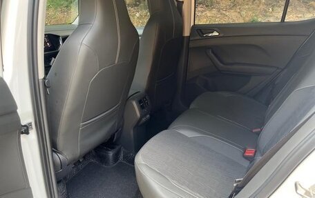 Volkswagen T-Cross I, 2021 год, 1 550 000 рублей, 9 фотография