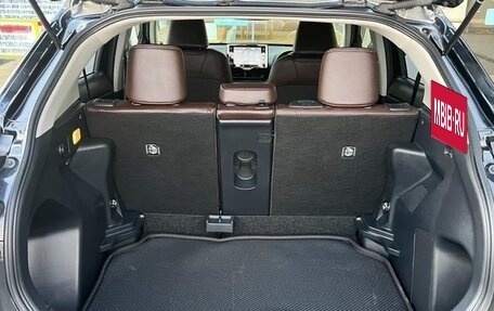 Toyota Yaris Cross, 2021 год, 1 670 000 рублей, 8 фотография