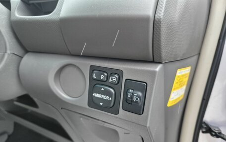 Toyota Vitz, 2009 год, 549 000 рублей, 16 фотография