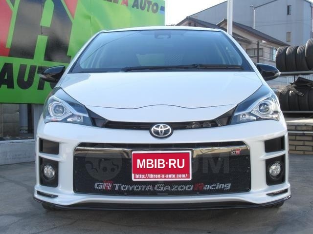 Toyota Vitz XP130 рестайлинг, 2019 год, 869 000 рублей, 3 фотография