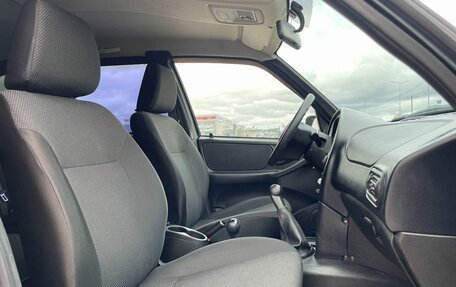 Chevrolet Niva I рестайлинг, 2016 год, 597 000 рублей, 12 фотография