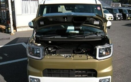 Daihatsu Wake I, 2022 год, 592 000 рублей, 1 фотография