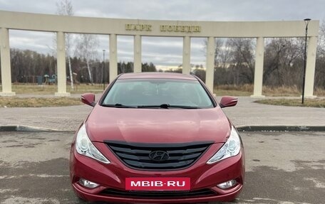 Hyundai Sonata VI, 2012 год, 1 170 000 рублей, 3 фотография