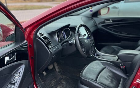 Hyundai Sonata VI, 2012 год, 1 170 000 рублей, 7 фотография