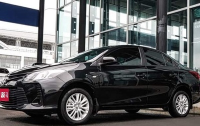 Toyota Vios III, 2022 год, 1 100 000 рублей, 1 фотография