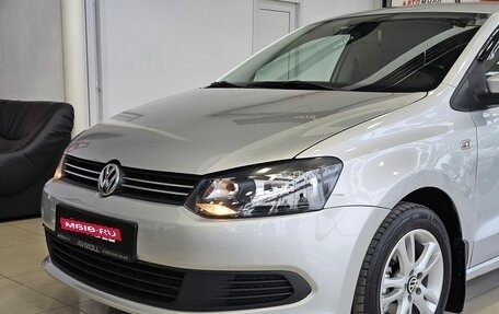 Volkswagen Polo VI (EU Market), 2012 год, 895 000 рублей, 3 фотография