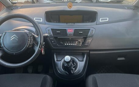 Citroen C4 Picasso II рестайлинг, 2008 год, 380 000 рублей, 10 фотография