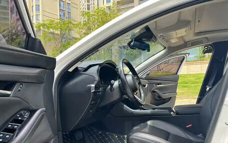 Mazda 3, 2021 год, 1 298 000 рублей, 8 фотография