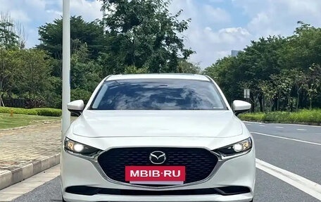 Mazda 3, 2021 год, 1 298 000 рублей, 2 фотография