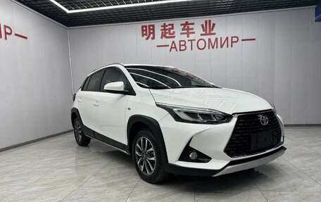 Toyota Yaris XP150 рестайлинг, 2021 год, 1 070 000 рублей, 3 фотография