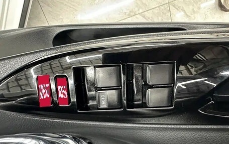 Toyota Yaris XP150 рестайлинг, 2021 год, 1 070 000 рублей, 13 фотография