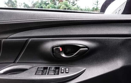 Toyota Vios III, 2022 год, 1 100 000 рублей, 14 фотография