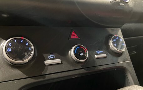 Hyundai Creta, 2022 год, 2 100 000 рублей, 24 фотография