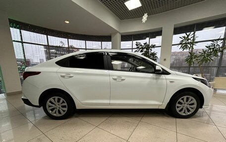 Hyundai Solaris II рестайлинг, 2021 год, 1 649 000 рублей, 4 фотография