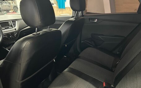 Hyundai Solaris II рестайлинг, 2021 год, 1 649 000 рублей, 12 фотография