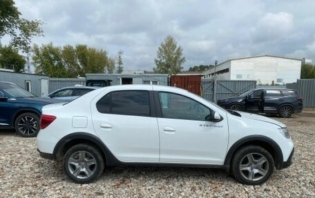 Renault Logan II, 2022 год, 1 300 000 рублей, 3 фотография