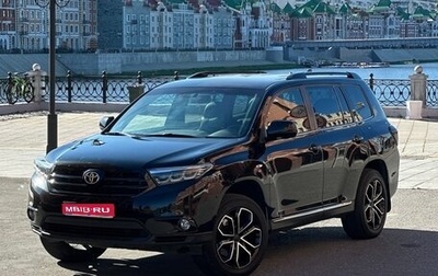 Toyota Highlander III, 2011 год, 2 490 000 рублей, 1 фотография