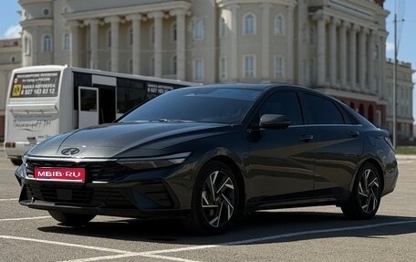 Hyundai Elantra, 2024 год, 2 199 000 рублей, 1 фотография