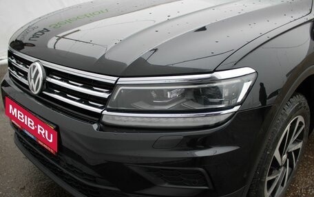 Volkswagen Tiguan II, 2018 год, 2 439 000 рублей, 9 фотография