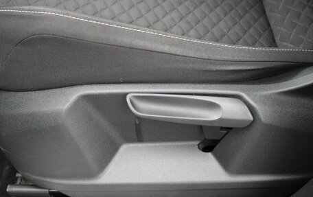 Volkswagen Tiguan II, 2018 год, 2 439 000 рублей, 14 фотография