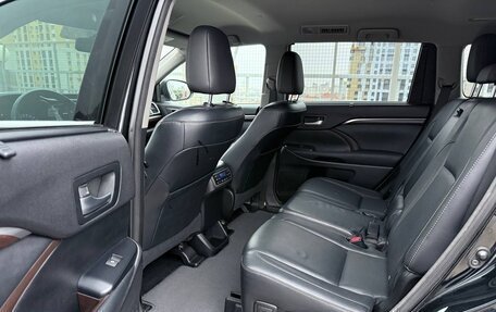 Toyota Highlander III, 2014 год, 2 698 000 рублей, 24 фотография