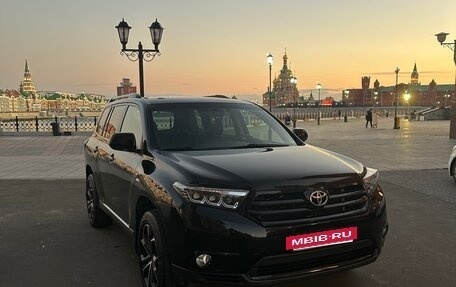 Toyota Highlander III, 2011 год, 2 490 000 рублей, 12 фотография