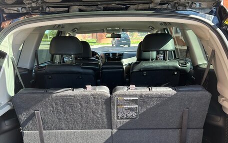 Toyota Highlander III, 2011 год, 2 490 000 рублей, 29 фотография