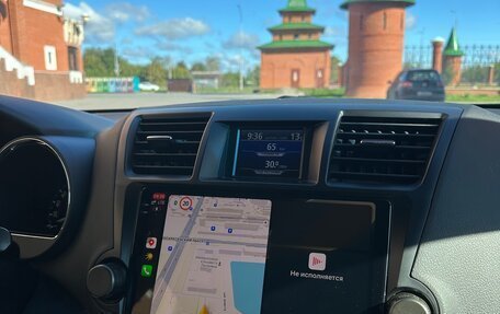 Toyota Highlander III, 2011 год, 2 490 000 рублей, 35 фотография