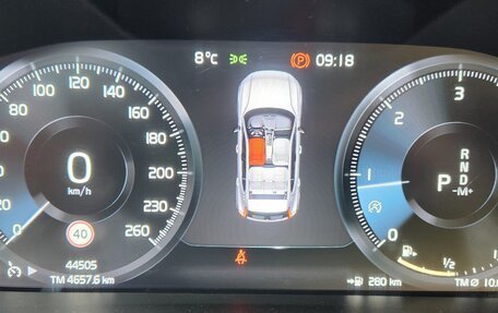 Volvo XC40 I, 2019 год, 3 200 000 рублей, 7 фотография