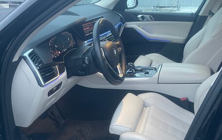 BMW X5, 2019 год, 5 850 000 рублей, 6 фотография