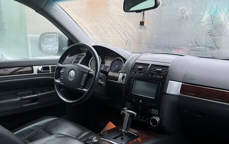 Volkswagen Touareg III, 2007 год, 1 400 000 рублей, 8 фотография