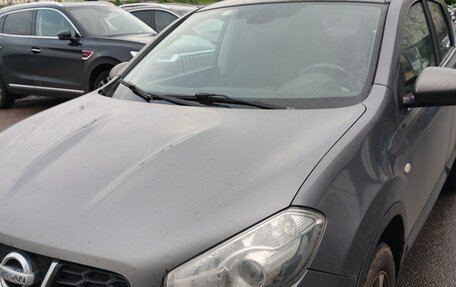 Nissan Qashqai, 2011 год, 650 000 рублей, 2 фотография