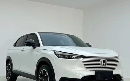 Honda Vezel, 2022 год, 1 310 000 рублей, 3 фотография