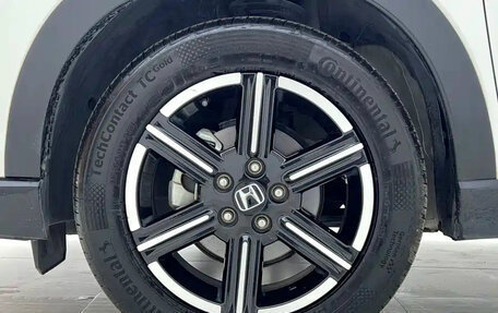 Honda Vezel, 2022 год, 1 310 000 рублей, 11 фотография