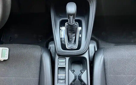 Honda Vezel, 2022 год, 1 310 000 рублей, 16 фотография