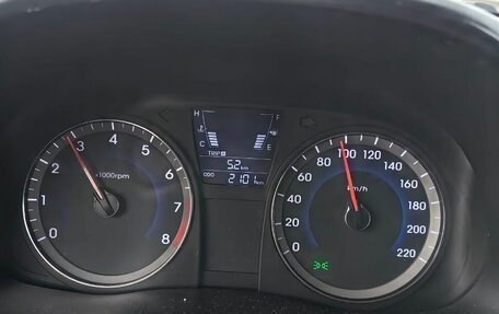 Hyundai Solaris II рестайлинг, 2013 год, 710 000 рублей, 5 фотография