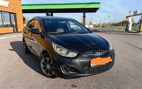 Hyundai Solaris II рестайлинг, 2013 год, 710 000 рублей, 7 фотография