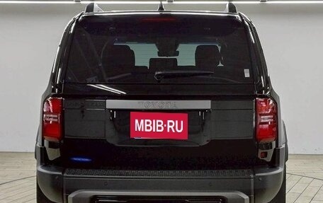 Toyota Land Cruiser Prado, 2024 год, 7 400 000 рублей, 6 фотография